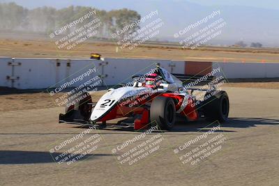 media/Oct-29-2022-CalClub SCCA (Sat) [[e05833b2e9]]/Around the Pits/